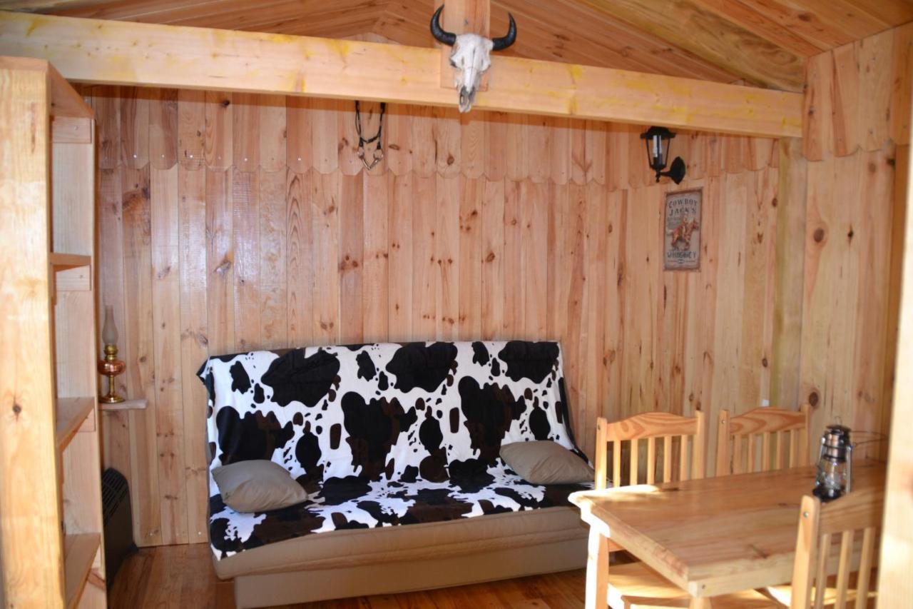 Le Ranch Amadeus Bed and Breakfast Saint-Paul-en-Born Εξωτερικό φωτογραφία